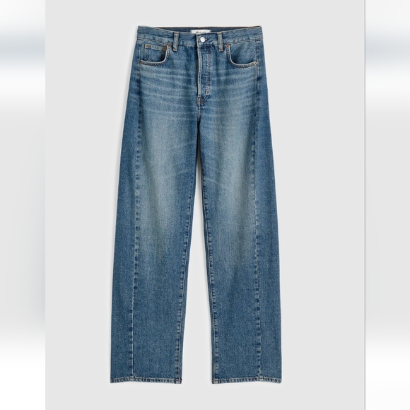 Madewell Denim - Madewell Pieced Barrel Leg Jean In Mosby Wash